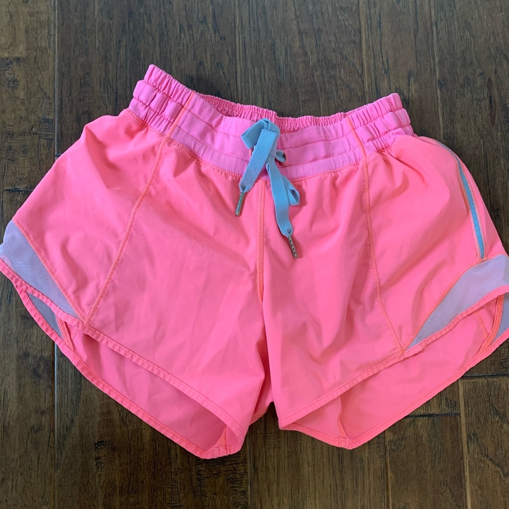 Lululemon hotty hot 4” inseam